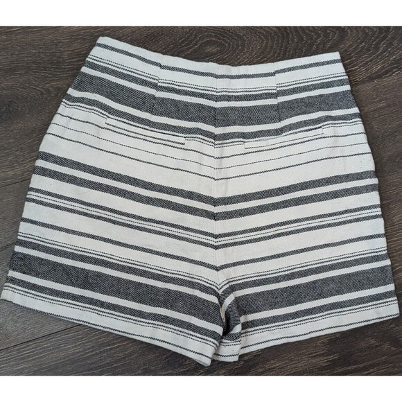 Joie Women's Shorts Black/White Striped Print Linen Size 4 High Rise Cotton (m) - Picture 2 of 3